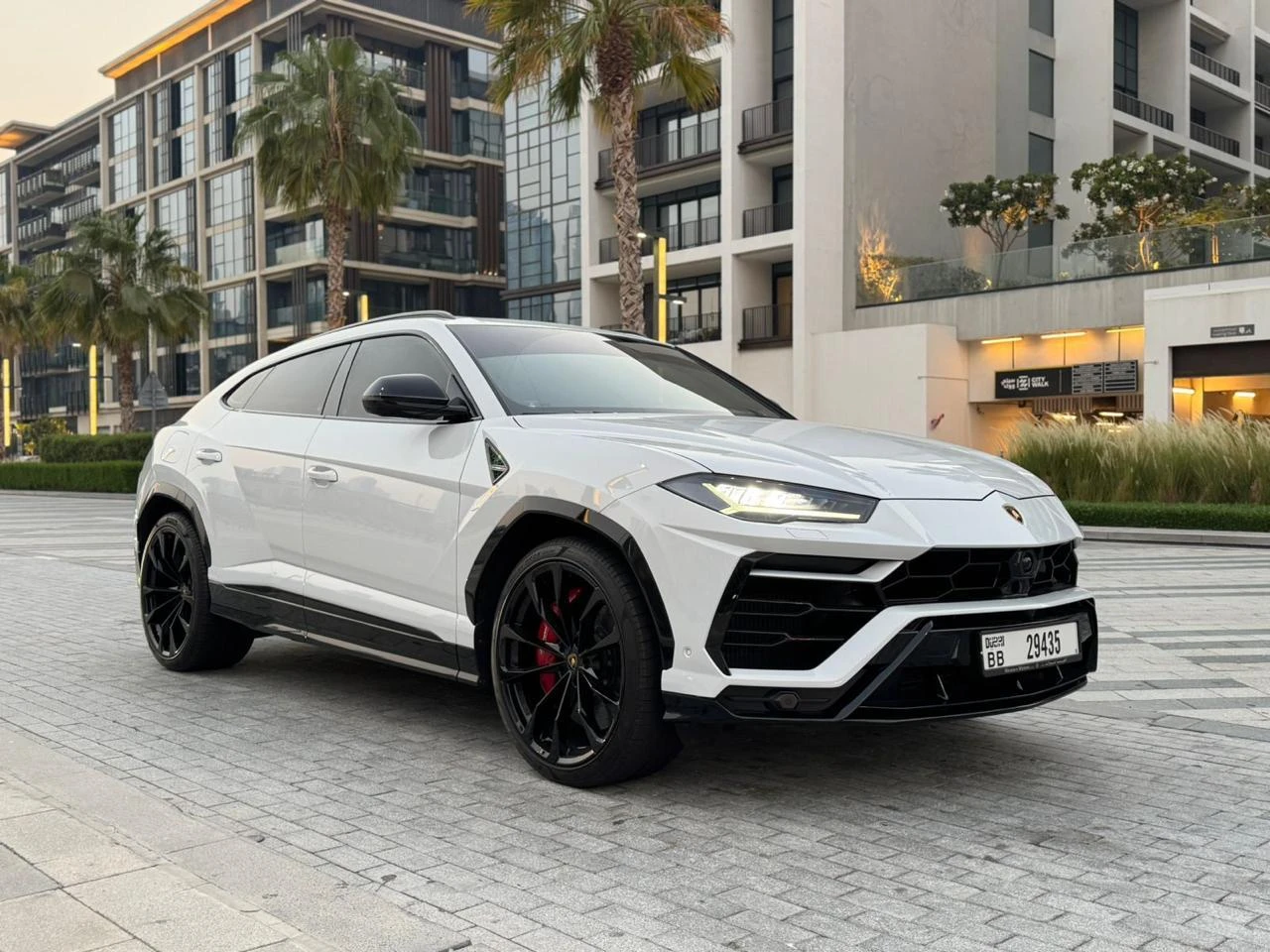 Lamborghini Urus 2022 - Luxury Car thumbnail NaN